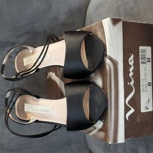 Women's Nina Shoes